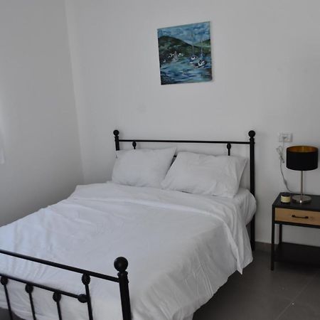 Luxury 2-Room Suite In The Center Of Downtown Haifa Ngoại thất bức ảnh