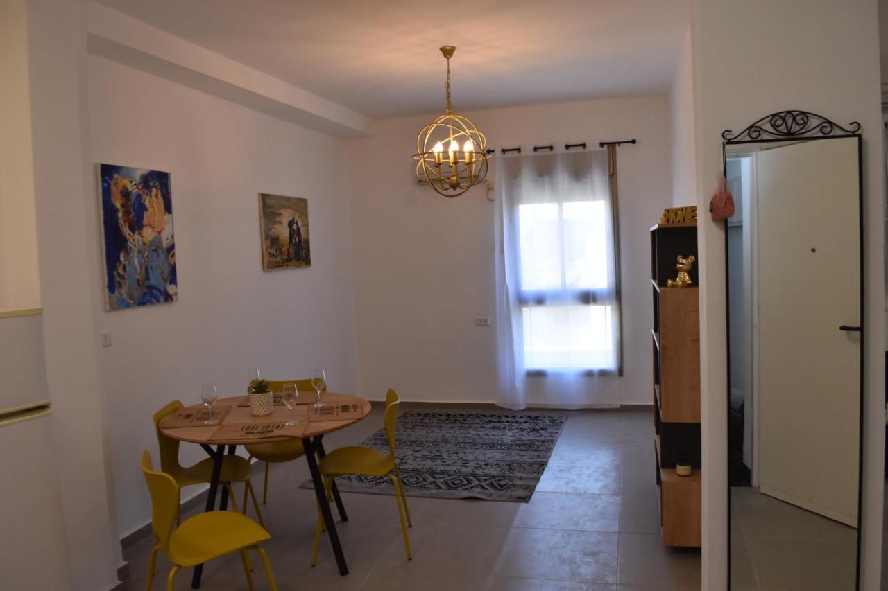 Luxury 2-Room Suite In The Center Of Downtown Haifa Ngoại thất bức ảnh