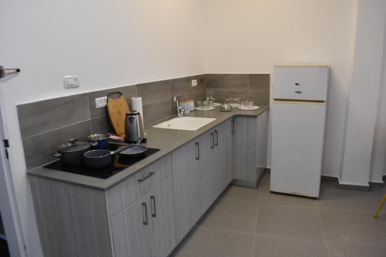 Luxury 2-Room Suite In The Center Of Downtown Haifa Ngoại thất bức ảnh
