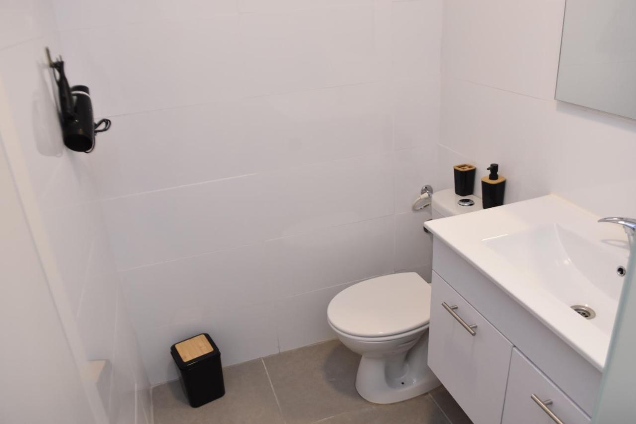 Luxury 2-Room Suite In The Center Of Downtown Haifa Ngoại thất bức ảnh