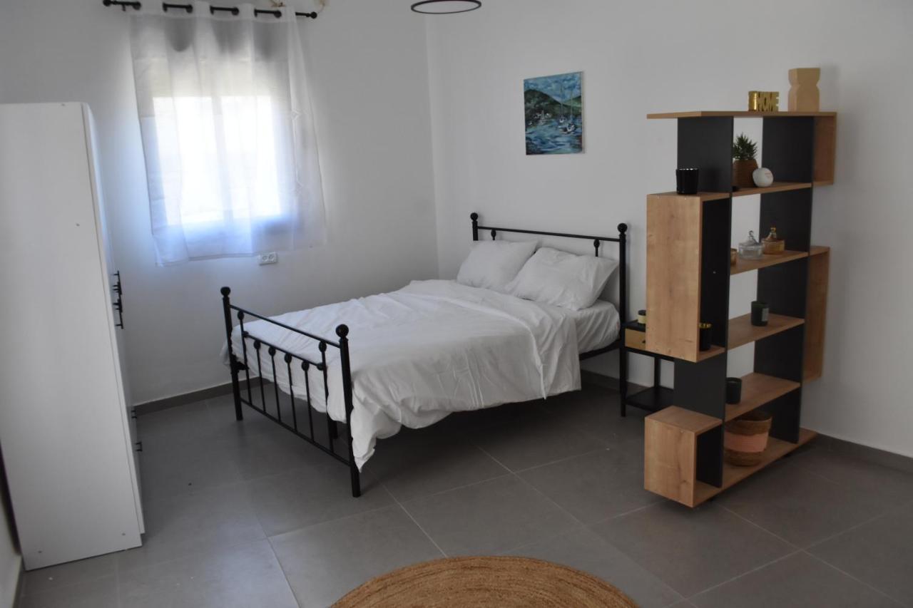 Luxury 2-Room Suite In The Center Of Downtown Haifa Ngoại thất bức ảnh