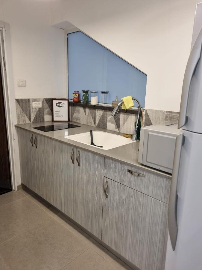 Luxury 2-Room Suite In The Center Of Downtown Haifa Ngoại thất bức ảnh